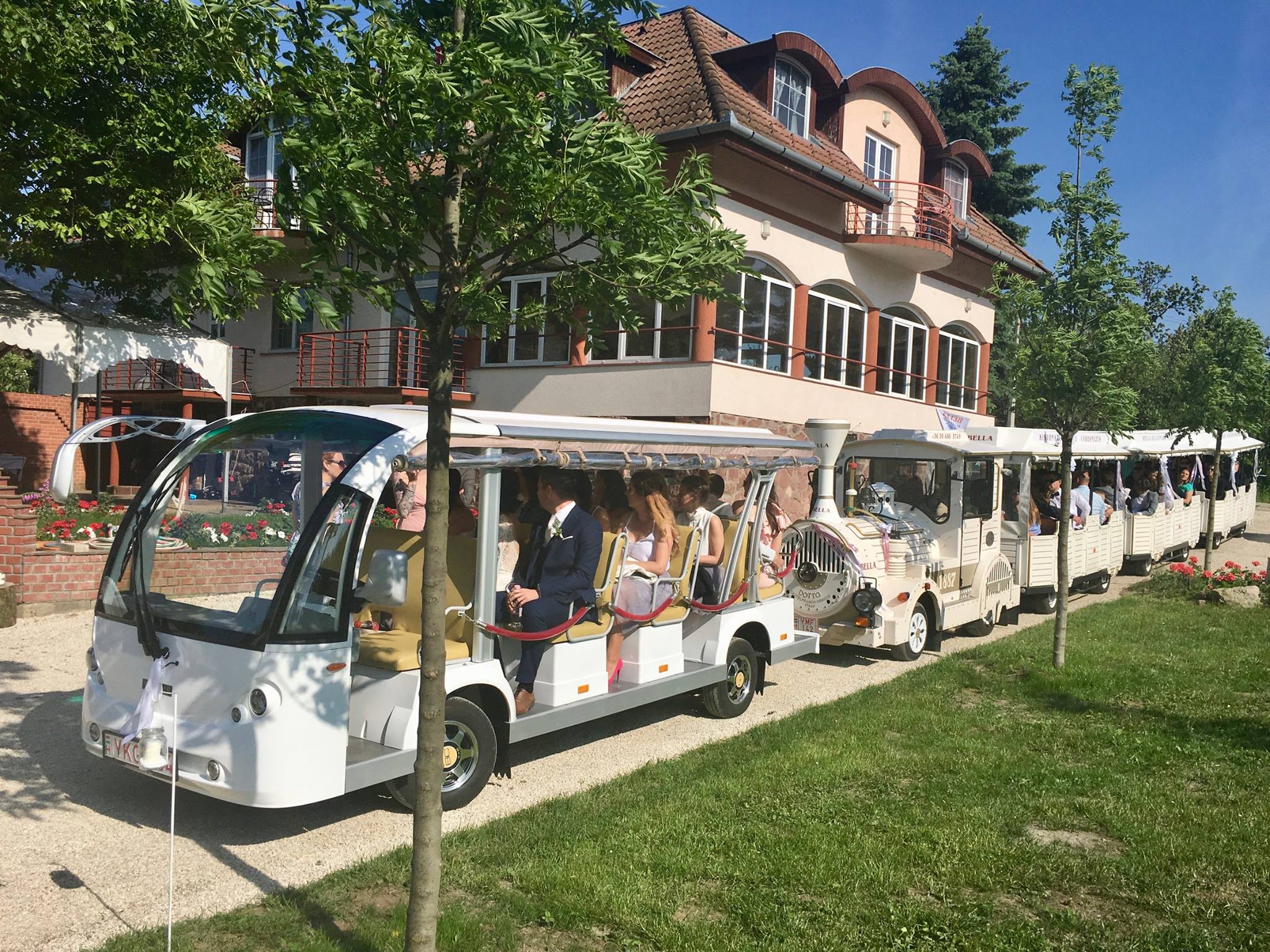 Bella Zoo Park, Siófok, Programmes, Shuttle Bus